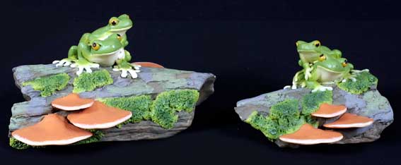Frogs on Fungi Logs - Set of 2
